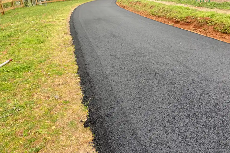 Ed's Paving and Seal Coating LLC's other services